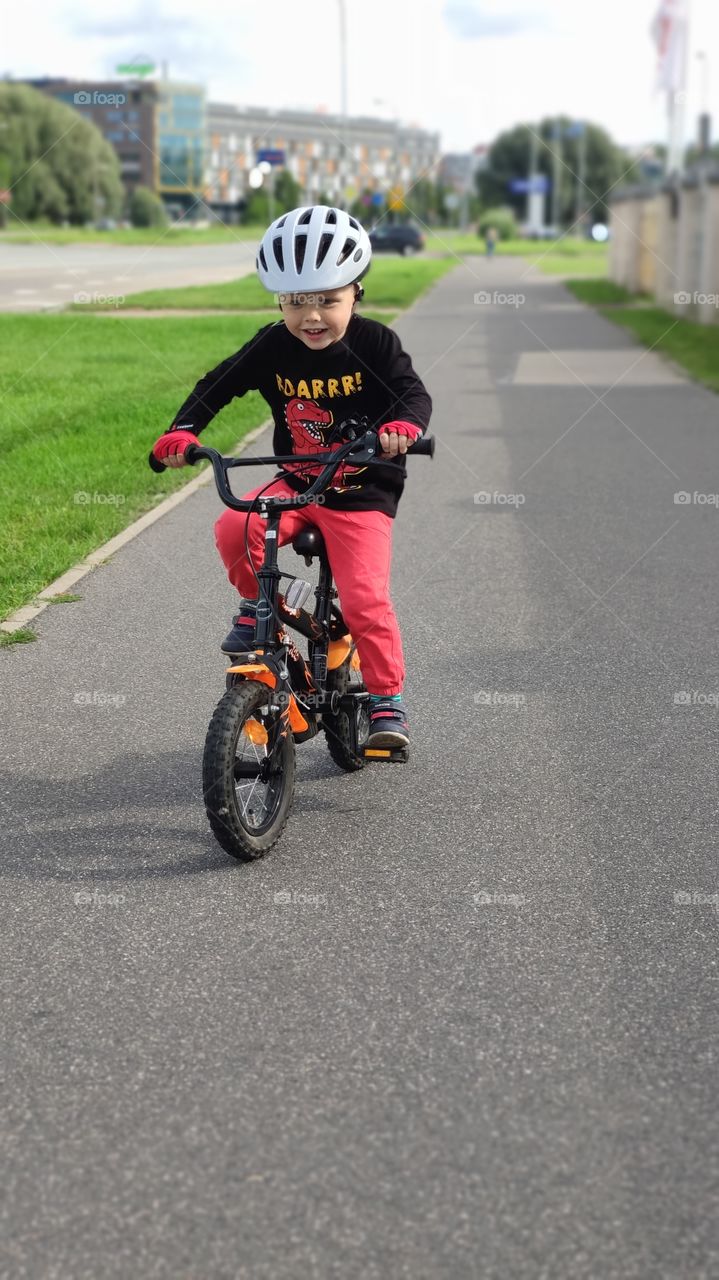 dinosaur Kid bicycle