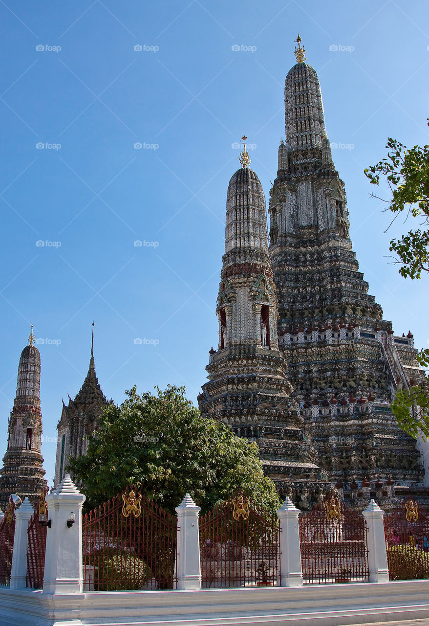 tourism bangkok religion thailand by nautiflyer