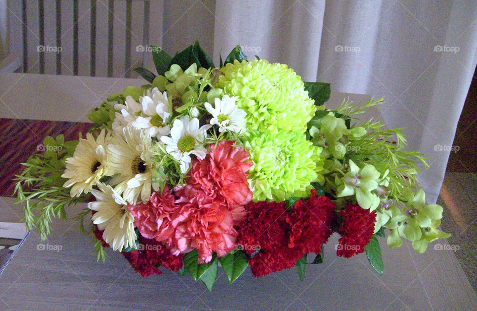 Flowers bouquet on the table