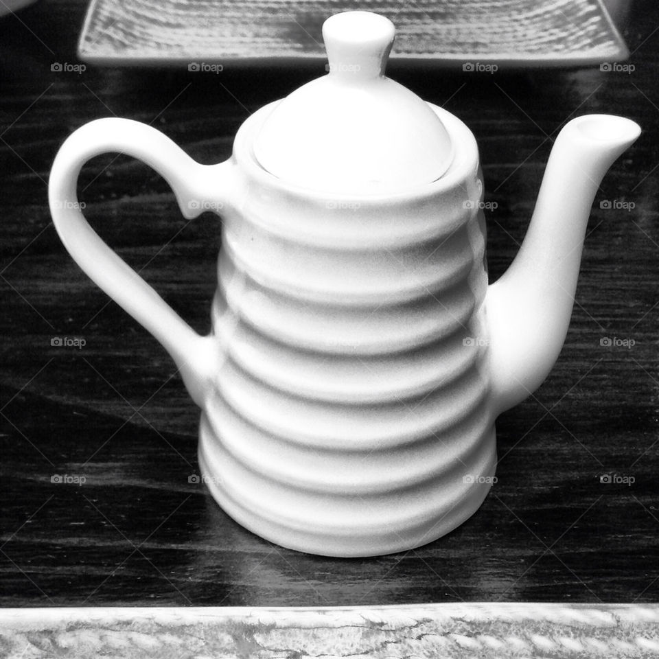 Sauce teapot