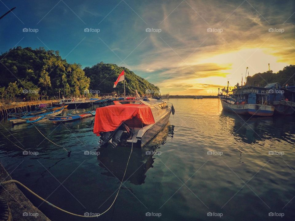 Introducing a new color challenge where we want you to pick and photograph one of the colors and see which one photographs best/wins this challenge! Combinations of the colors are also welcome.