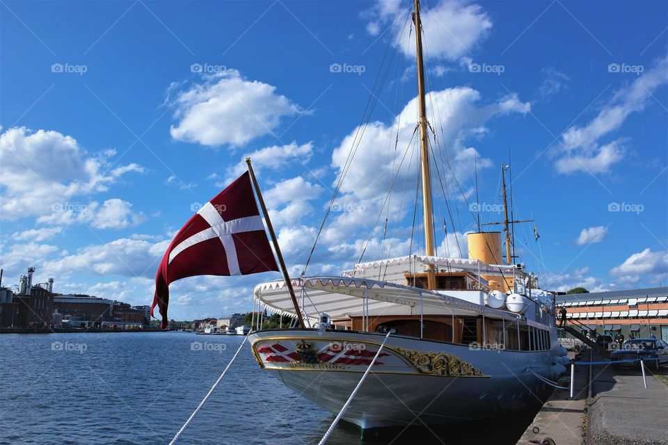 Flag Danmark Boat Sea sky day