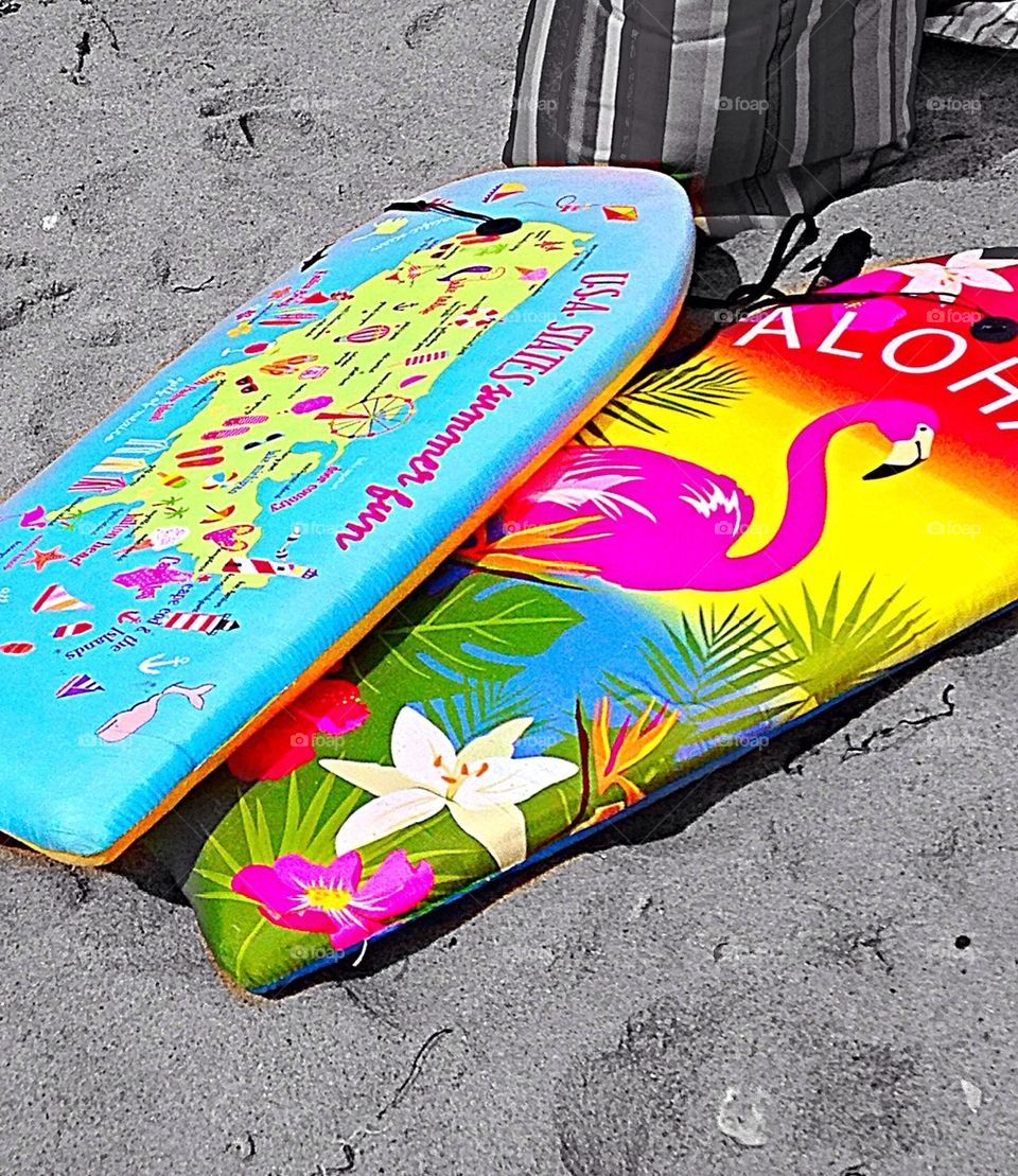 Let's go boogie boarding! 