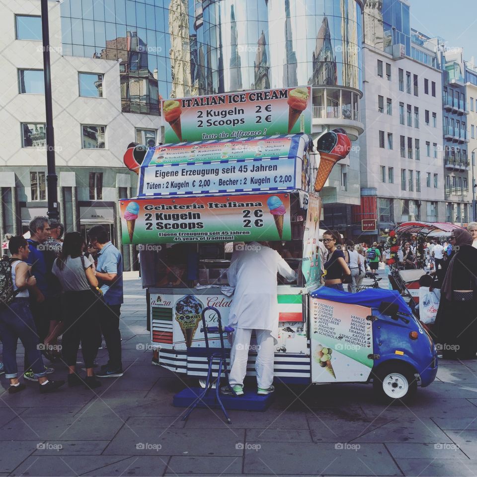 Street food in Vienna 