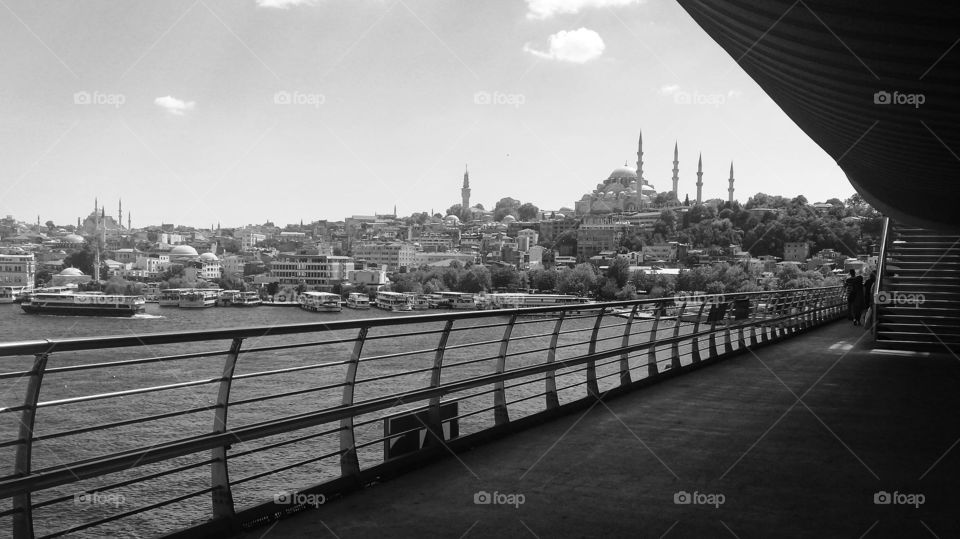 İstanbul haliç Bridge