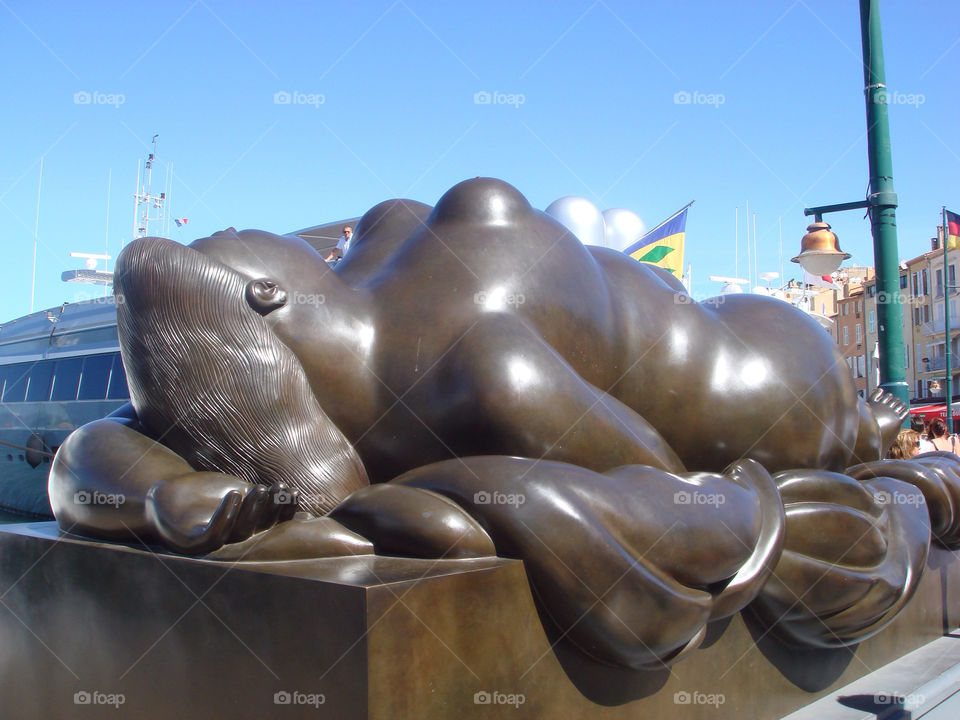 beach sunny statue france by supeera