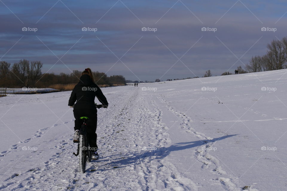 Winter sports biking 