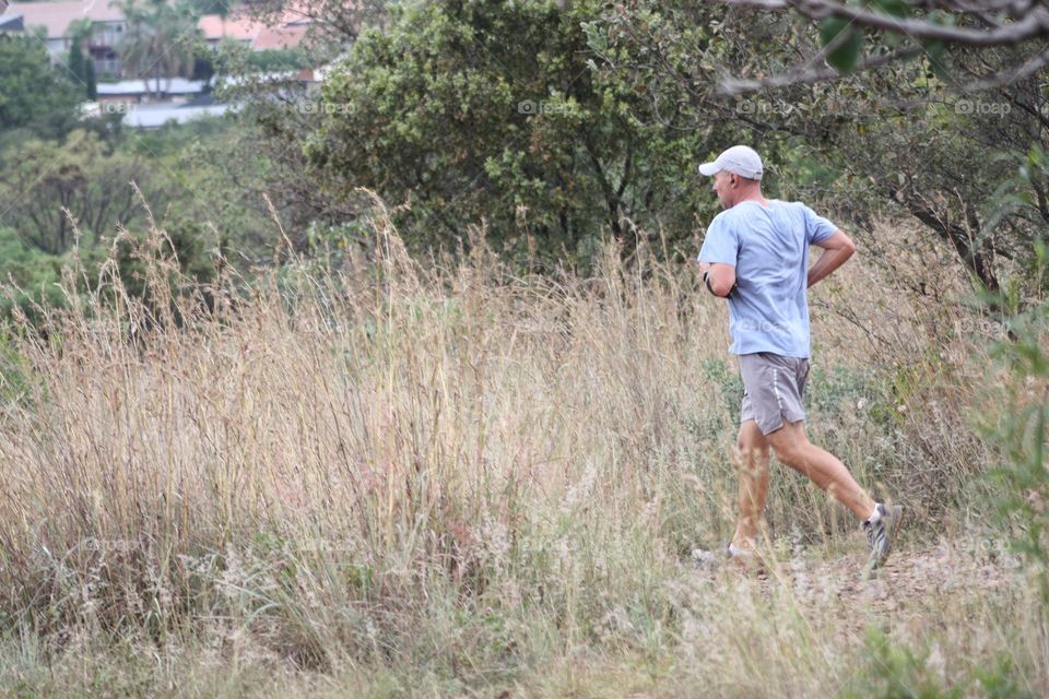 trail running in the bush