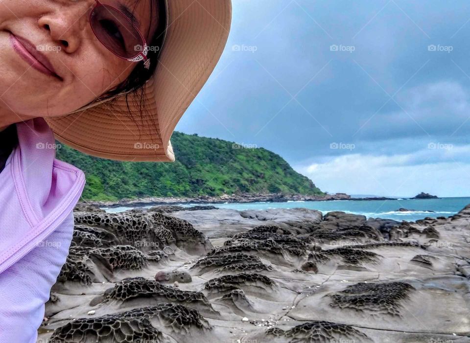 Hobby time!: traveling or taking a trip to seaside or forest at leisure time, 
pre-planning is required.