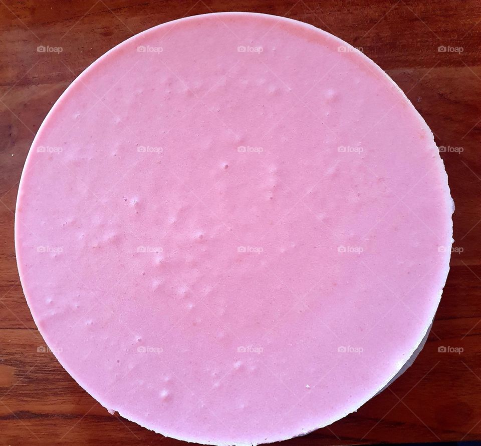 Cheesecake. Strawberry. But instead of cottage cheese, use yogurt! Very tasty...