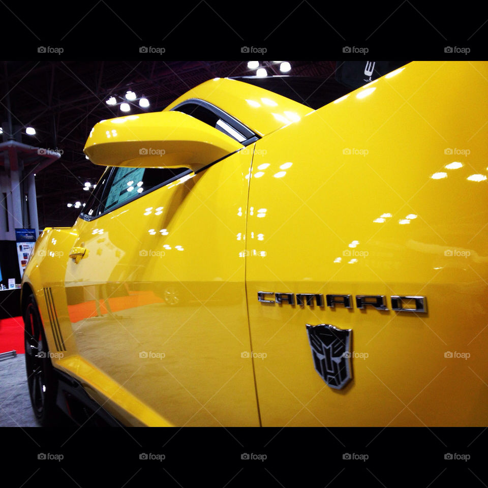 A bumble styled Camaro at New York Comic Con