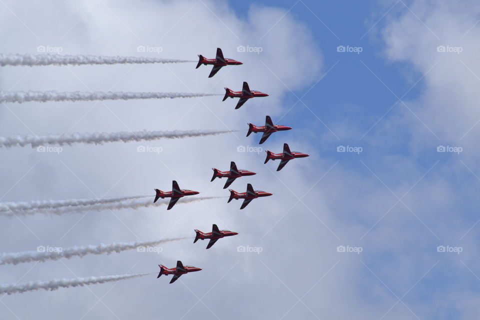 Red arrows formation