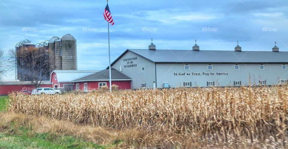 pray for America barn