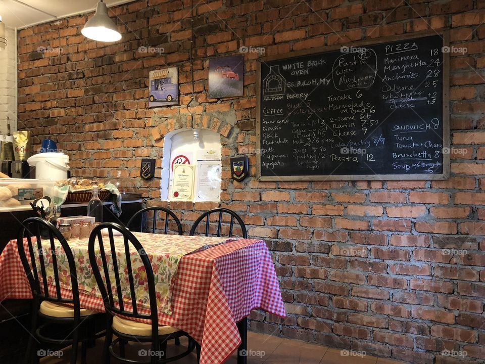 Getting ready for breakfast 