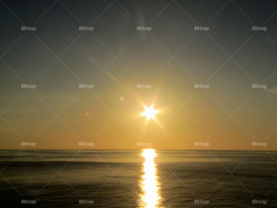 Beginning sunset at sea