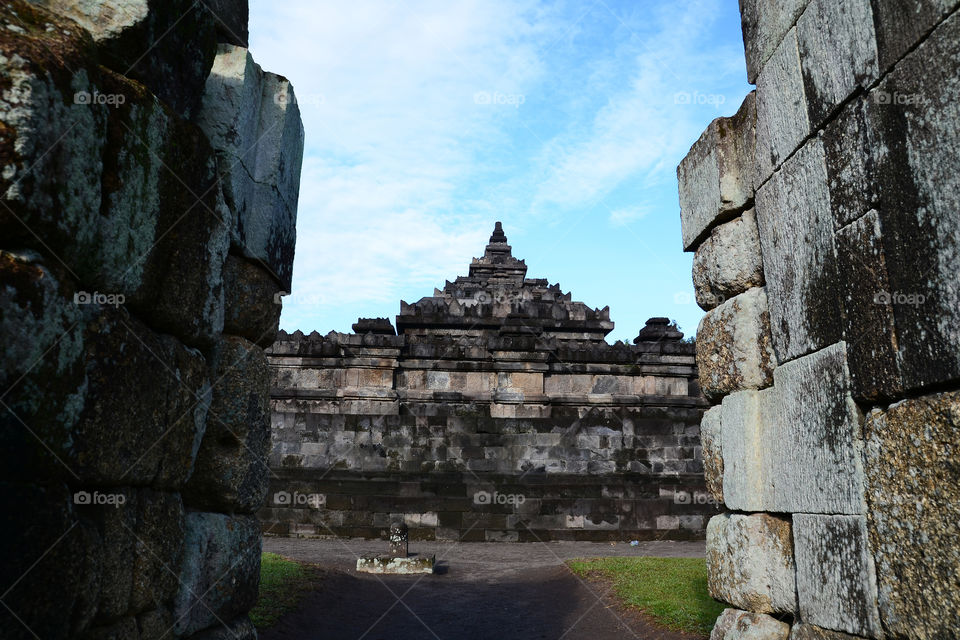 "Sambisari Temple"

This Sambisari temple is located in Java, precisely in the village of Sambisari, Purwomartani Village, Kalasan District, Sleman Regency, Special Province of Yogyakarta.
