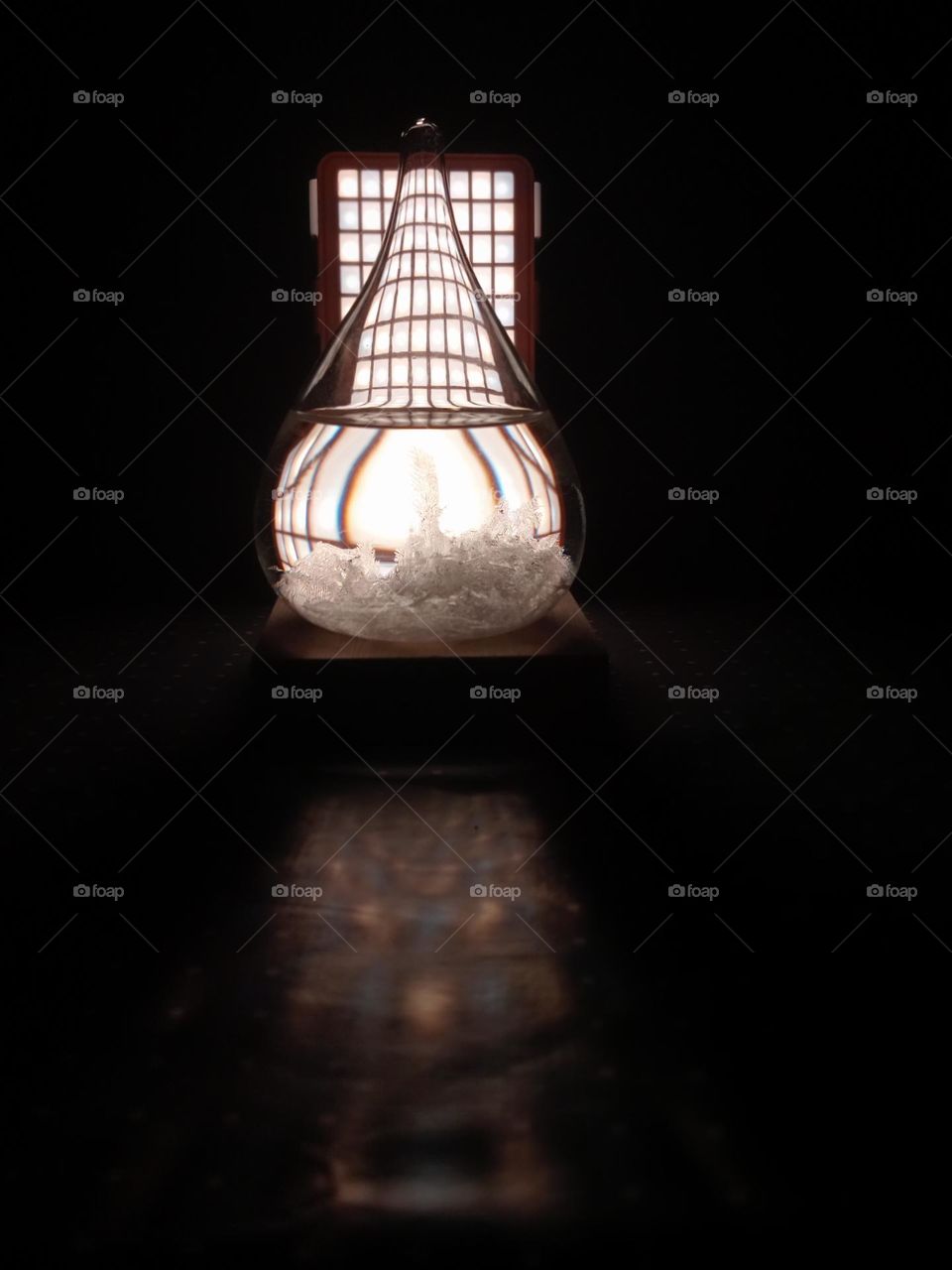 Snow crystal that transmits peace