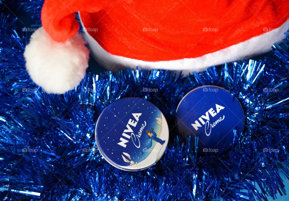 Nivea cream and Christmas decorations, Christmas gift 🎁