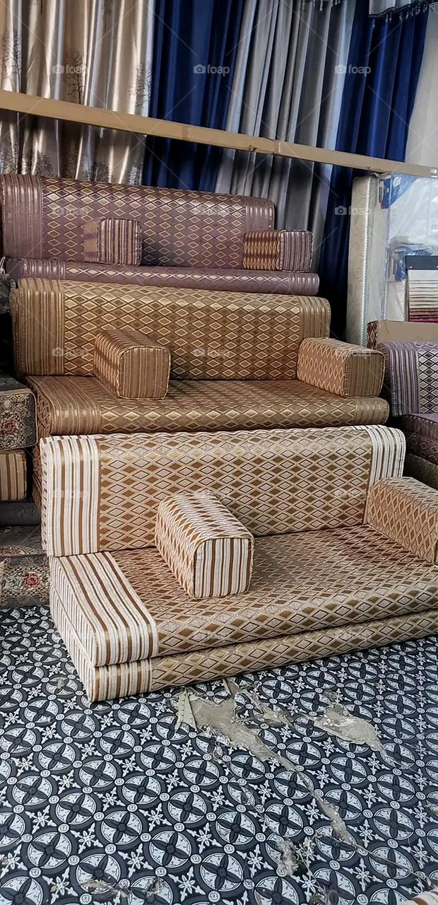 A very beautiful picture, and there is no better picture than it. There is no better picture of green herbs and colorful, red and white roses than it. Glory be to God, the natural and picturesque view, and there is no more