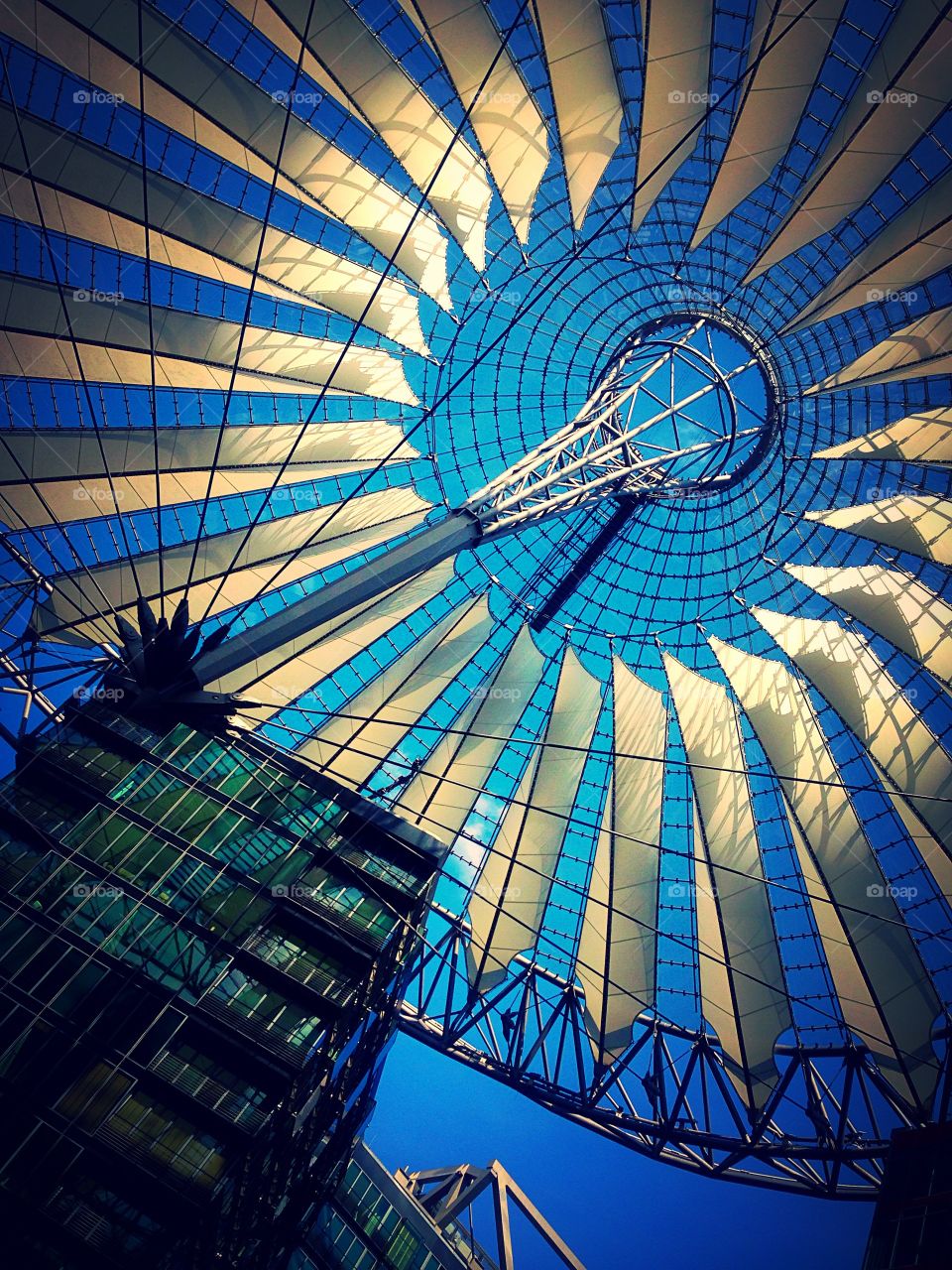 Sony center