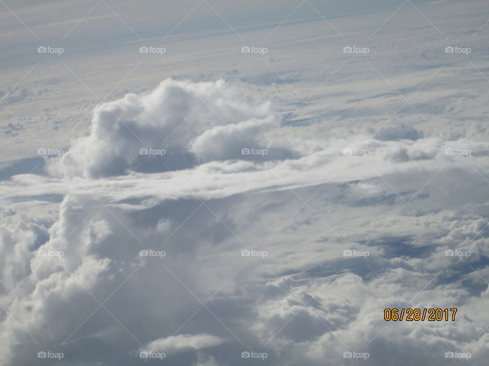 A Floating sofa.!!! Hummm aaa Little High