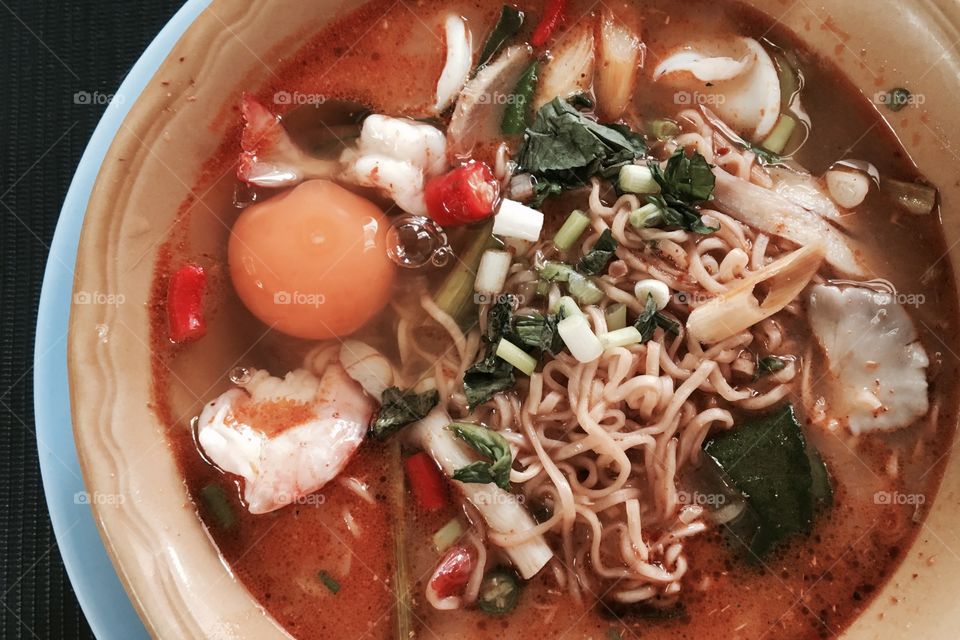Tom Yum Mama - Spicy noodle soup