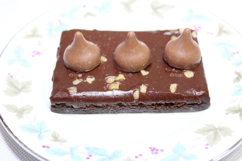 chocolate brownie with chocolate drops