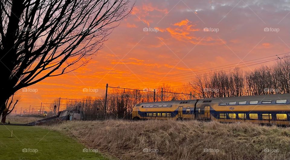 Fast forward under the burning skies