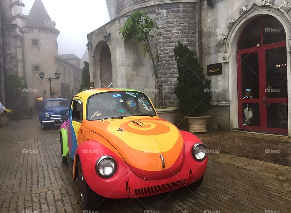 turtle car in the old city