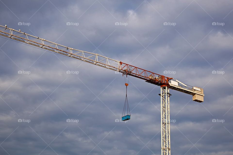 Construction crane