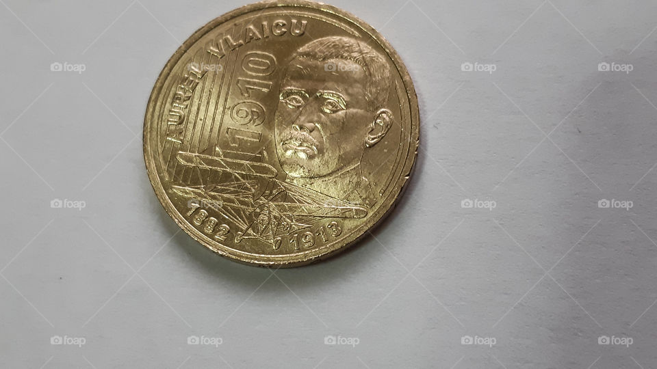 Romanian old coin Aurel Vlaicu Front