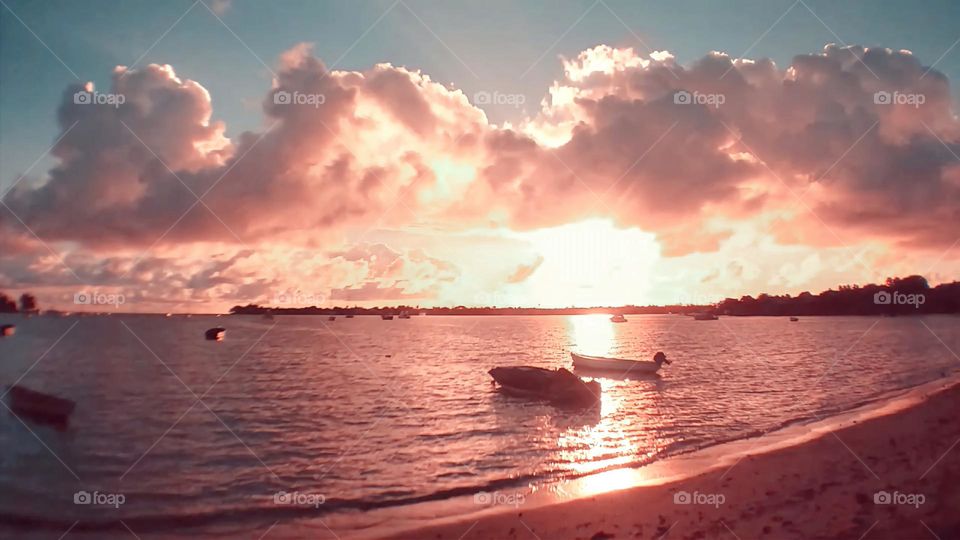 Beautiful sunset at the beach - What could be more relaxing that this.?