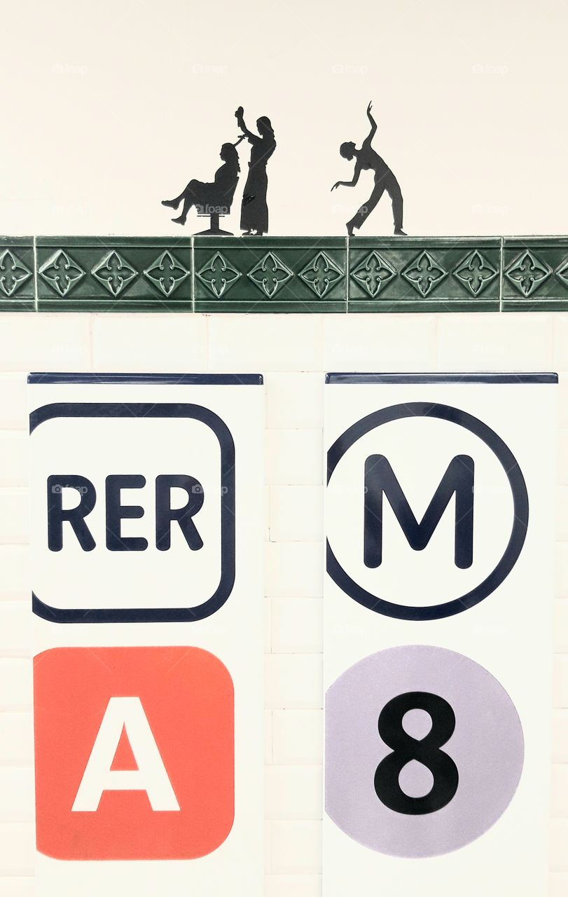 metro in paris