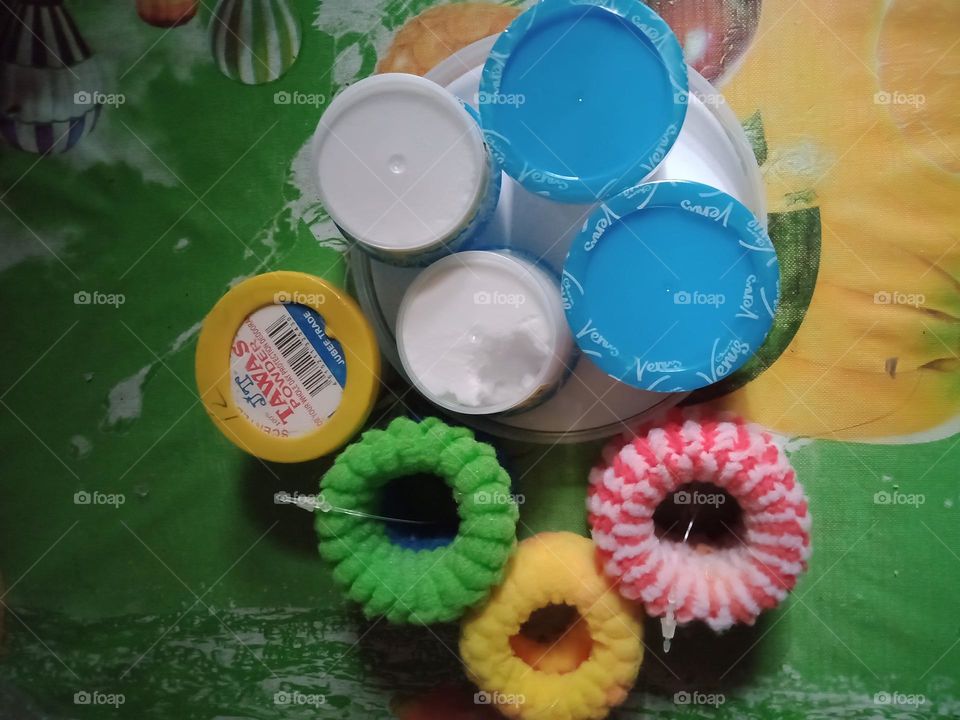 ASSORTED CIRCULAR SHAPE, LIKE HAIR PONYTAIL,, TAWAS CONTAINER COVER IN VARIOUS COLORS