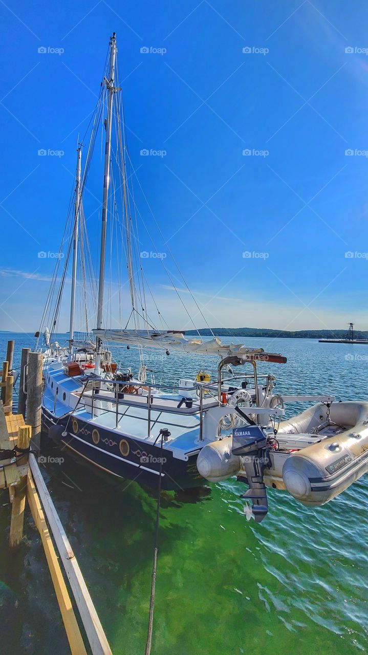 dream dancer sail boat