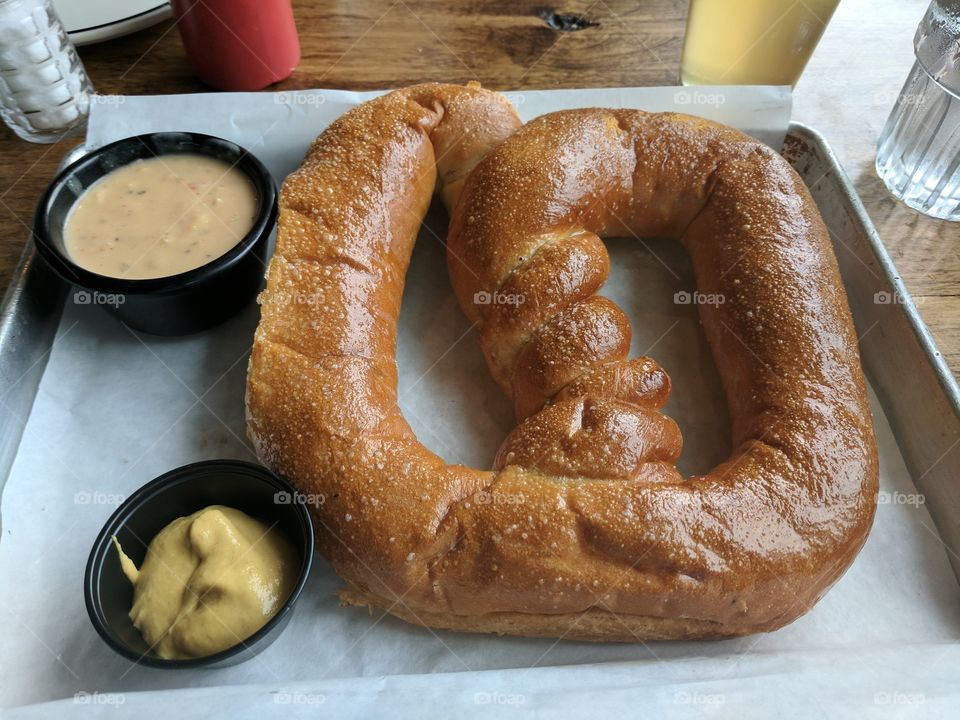 ginormous pretzel goodness