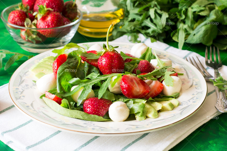 Strawberry salad