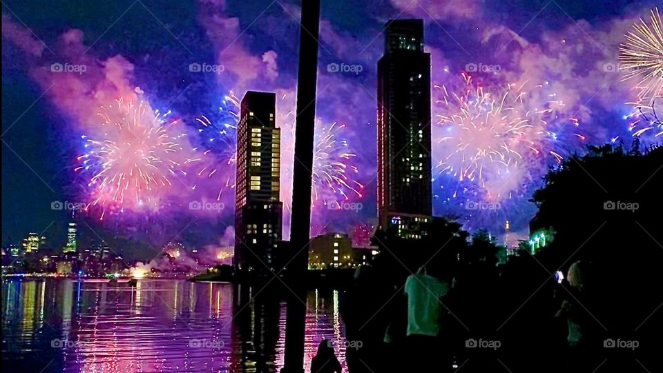 They say that UV light connects us with the faster angelic vibrations hidden within our Lord GD‘s universal creation. What’s interesting is how that hue ties the lowest to the highest frequency of light visible to us. 2022. Hypnotic Productions