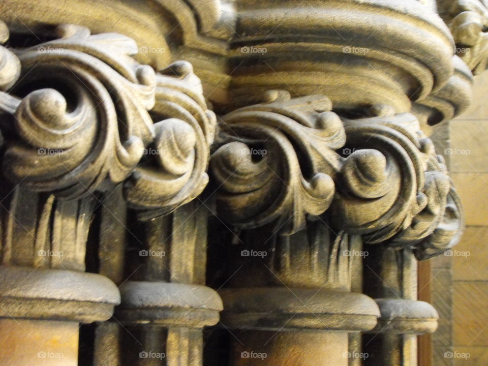Details of some columns / architecture
