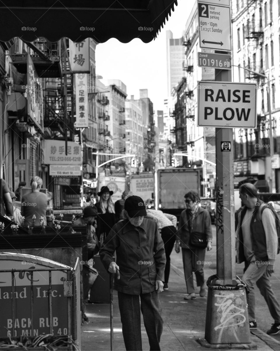 Street view in Chinatown 