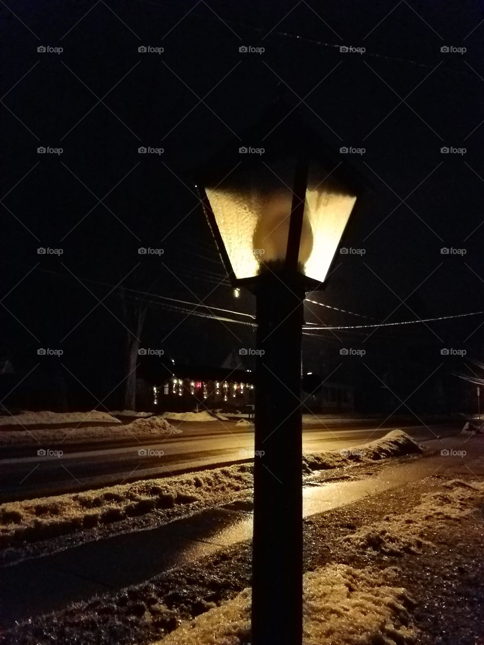 streetlamp in ice