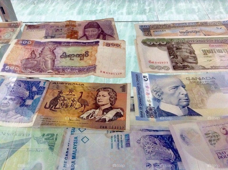 Banknote money