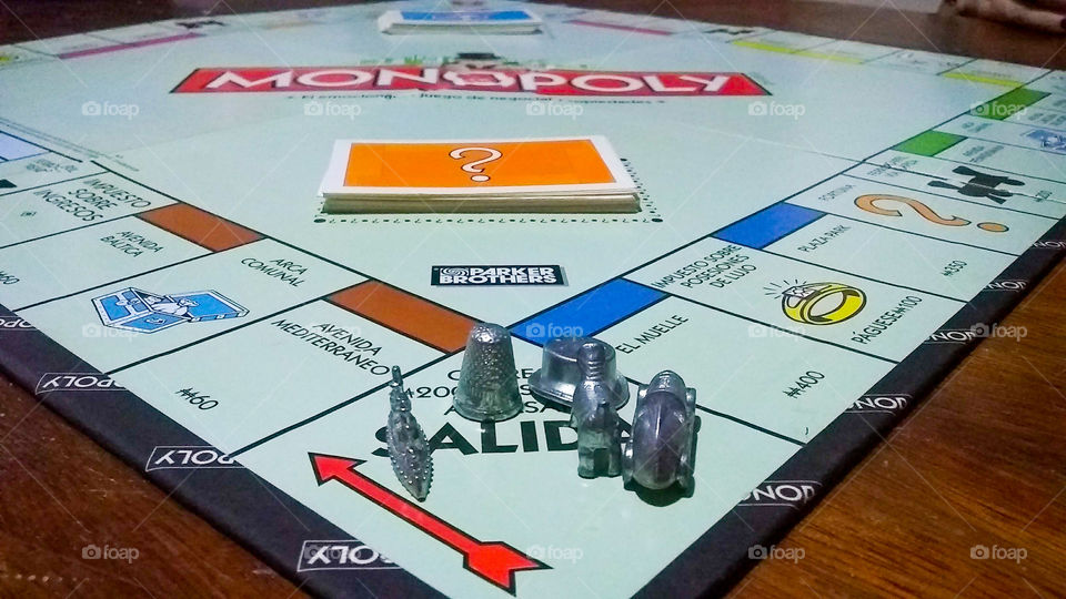 let's play monopoly