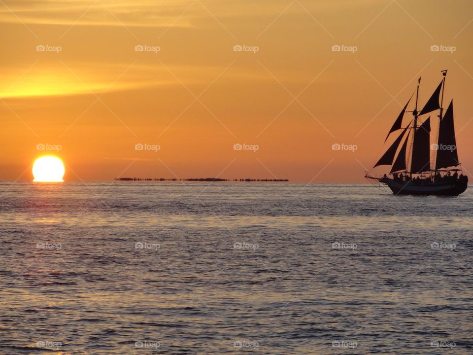Sunset sail 4