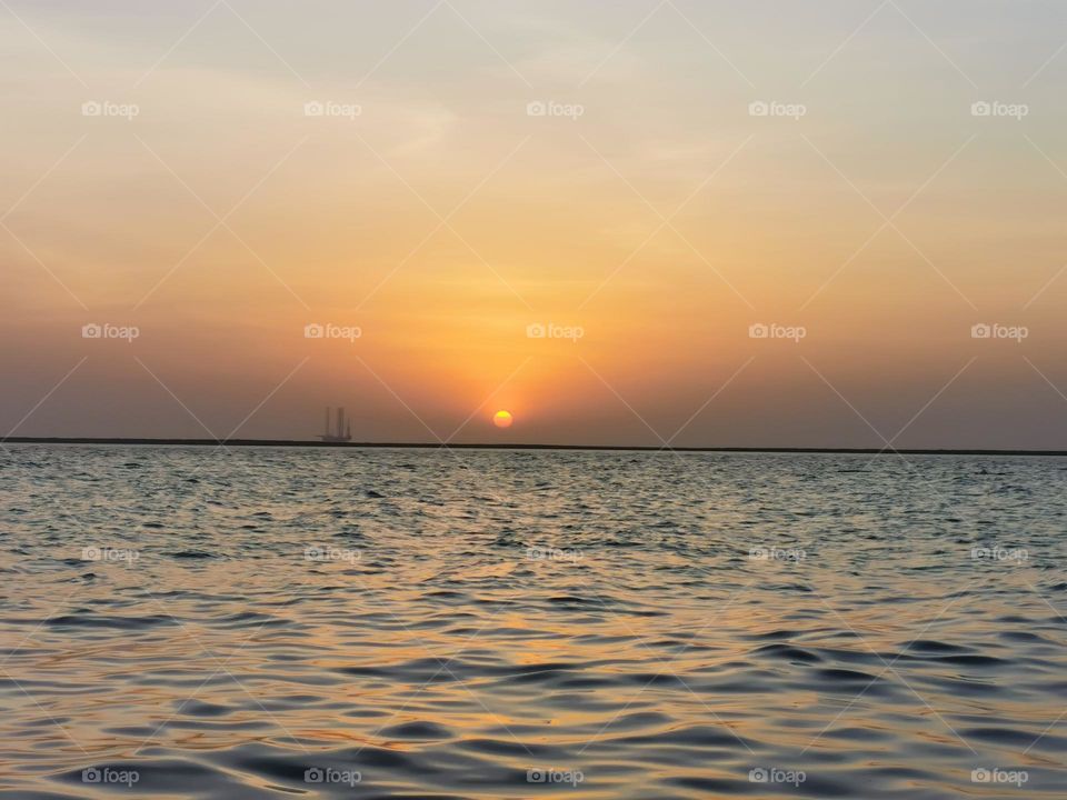 A sunrise is one of the most impressive sights one can ever witness. It not only looks beautiful but also gives us new hope and new beginnings. It brings joy and positivity to an otherwise dull life.