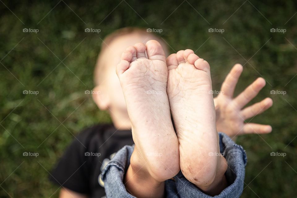 baby feet