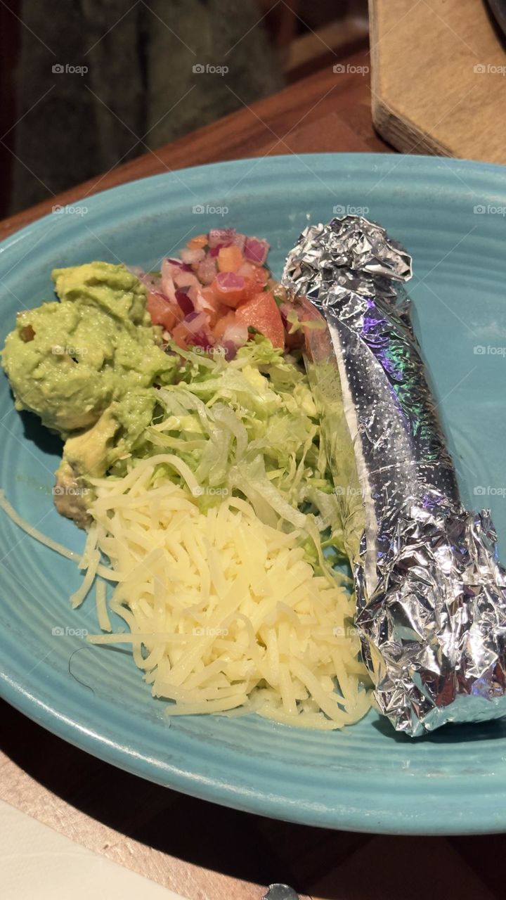 Guacamole and burritos 