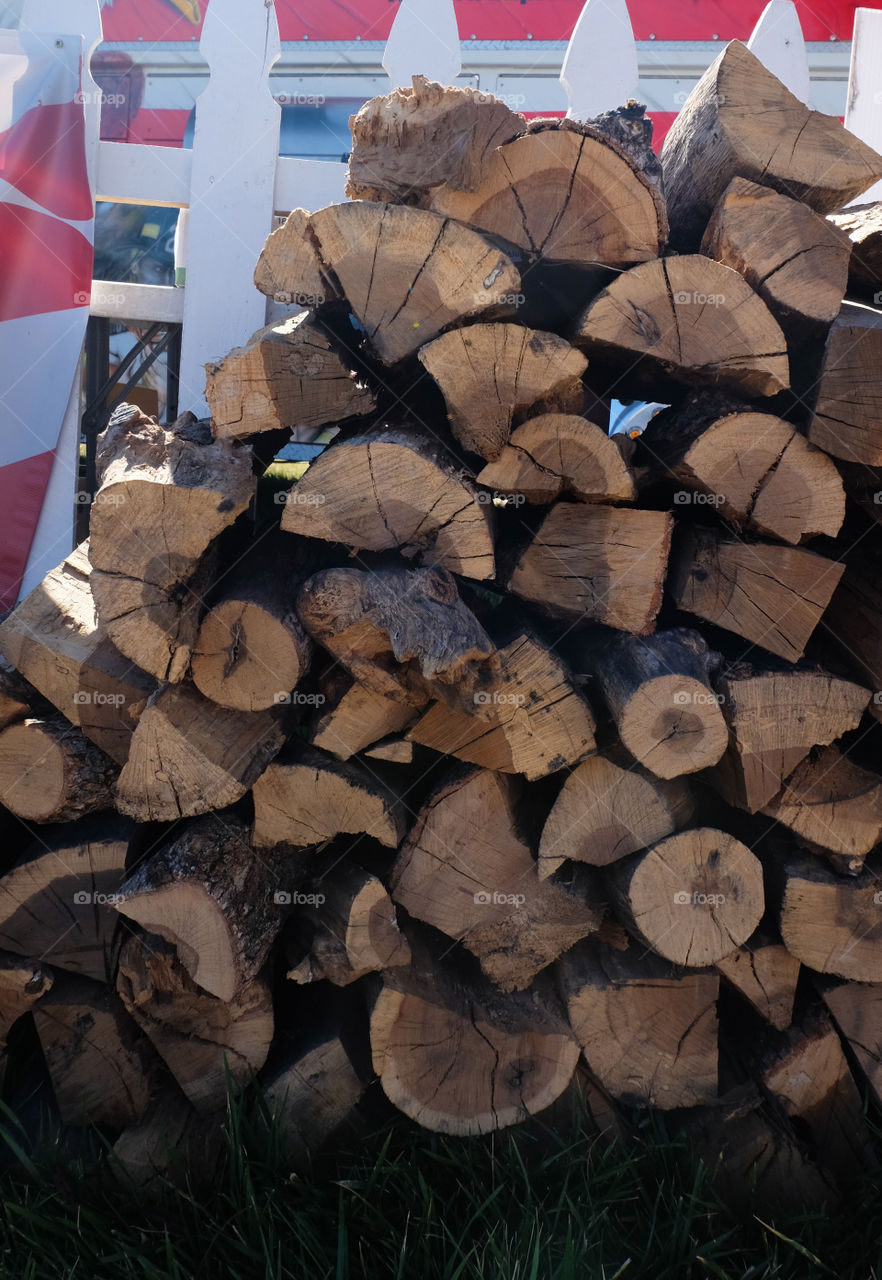 Wood for smoking and grilling at barbecue