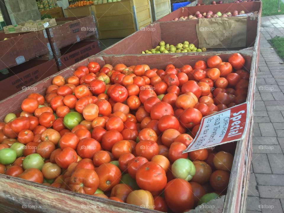 Local Produce at the Market 