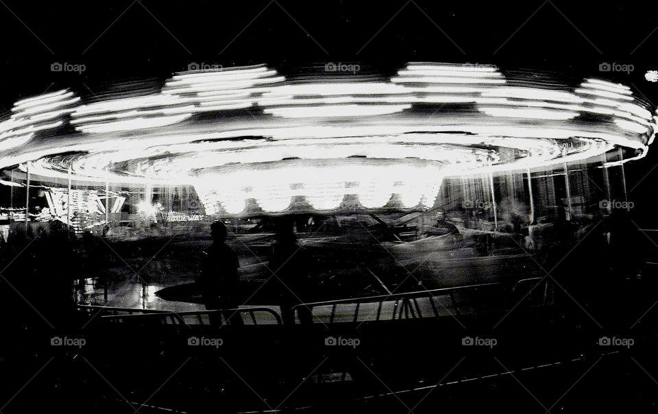 saucer light spinning alien UFO carousel